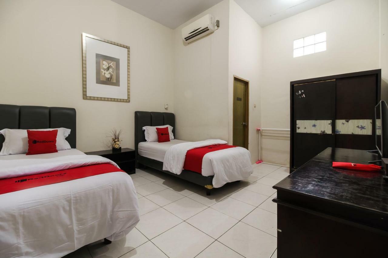 Reddoorz Syariah Near Fort Marlborough เบิงกูลู ภายนอก รูปภาพ